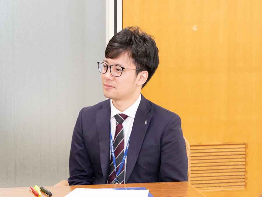 長期的な視点でも弊社のシステムを評価いただいたということですね。プロジェクトを進める上での懸念点や苦労点などはございますか?