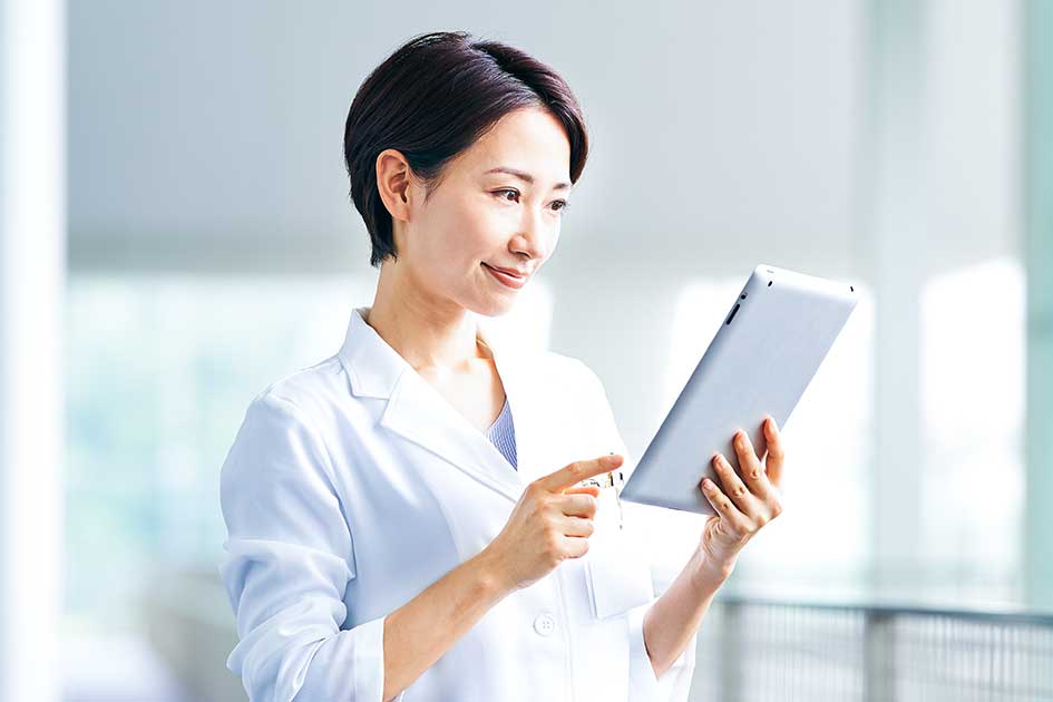 モバイル端末で訪問診療時に簡単閲覧!